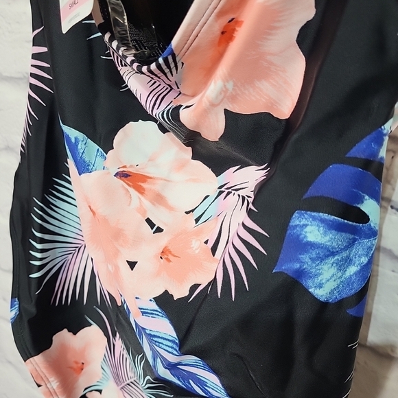 DKNY Women's Small One Tummy Control Swimsuit Black Floral Print Halter - Picture 4 of 8